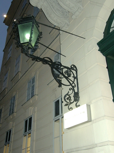 Wandlampe Antik in Wien