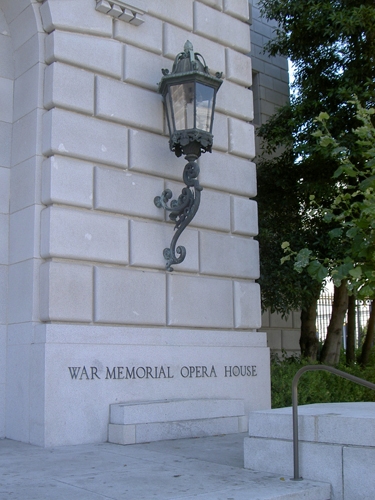 War Memorial Opera House antike Wandleuchte